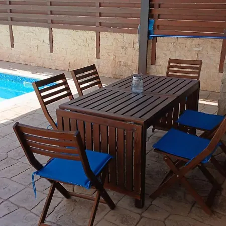 וילה Agesilaos Seaview 33 איה נאפה